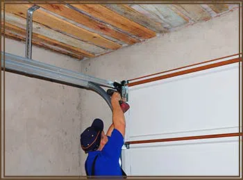 SOS Garage Door Service Sterling Heights, MI 586-436-2527 - installation-cont-gr-02m