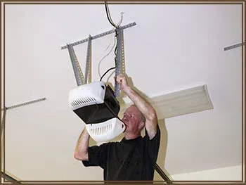 SOS Garage Door Service Sterling Heights, MI 586-436-2527 - openers-cont-gr-02m